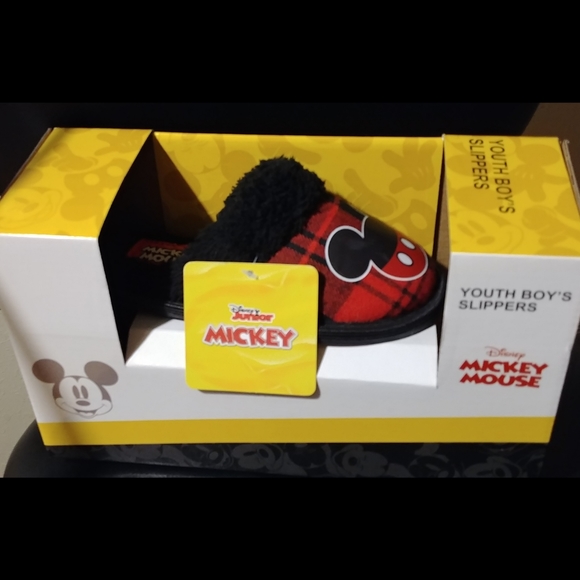 GREAT GIFT!! NWT & BOX - Mickey Mouse slip-on slippers - Toddler Boys 12 - Picture 2 of 6